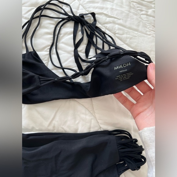 MIKOH black bikini set - Picture 2 of 4